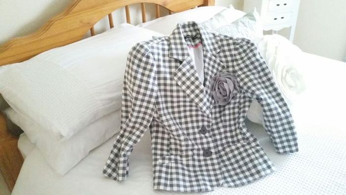 Grey & White Checkered Blazer - Size 8