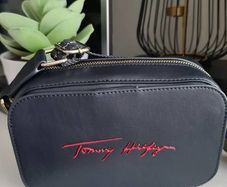 Tommy Hilfiger camera bag