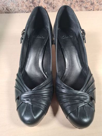 womens CLARKS CONE heels court formal casual black leather slip on closed toe Size UK 4 D EU 37