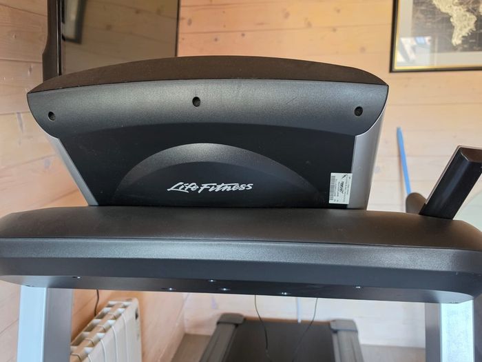 Life Fitness Treadmill