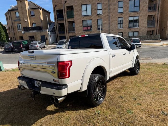 Ford f150 v6 petrol