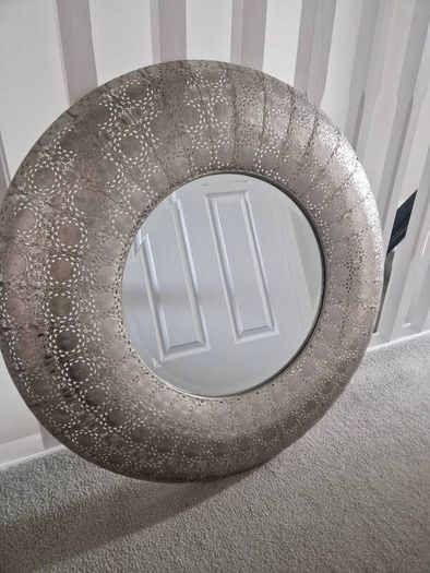 Large mirror