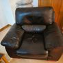 Leather Suite for Sale Image 3