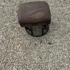 Free Rocking Footstool