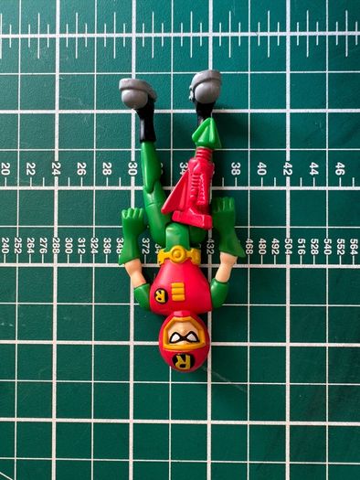 Vintage 3.5" Teen Titans figures