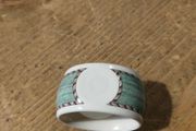 Wedgwood Sarah's Garden pattern napkin ring.