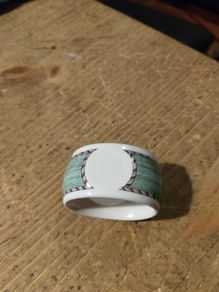 Wedgwood Sarah's Garden pattern napkin ring.