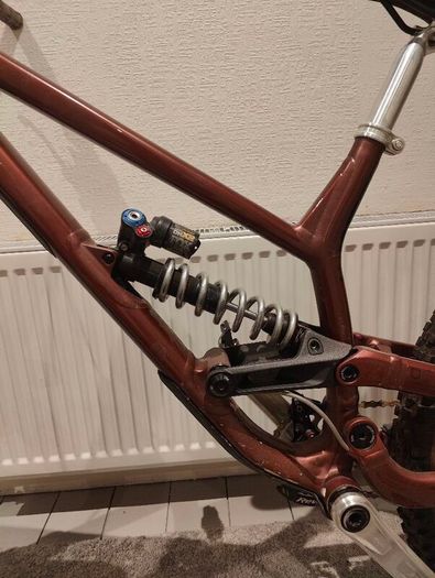 Custom Commencal FRS Downhill Build Full Hope Spec / Fox 40
