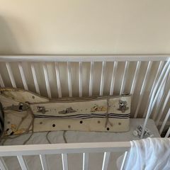 baby cot