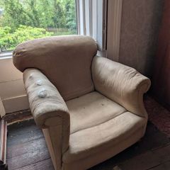 country House arm chair antique