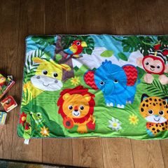 Baby mat and books