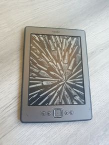 Amazon Kindle 4 D01100 Wi-Fi E-Book Reader