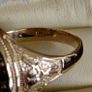 9ct gold ring Image 5