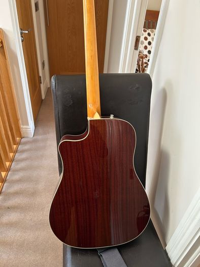 Fender Kingman Acoustic/Electric Bass Guitar with hard shell case.