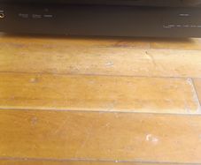 Nad T747