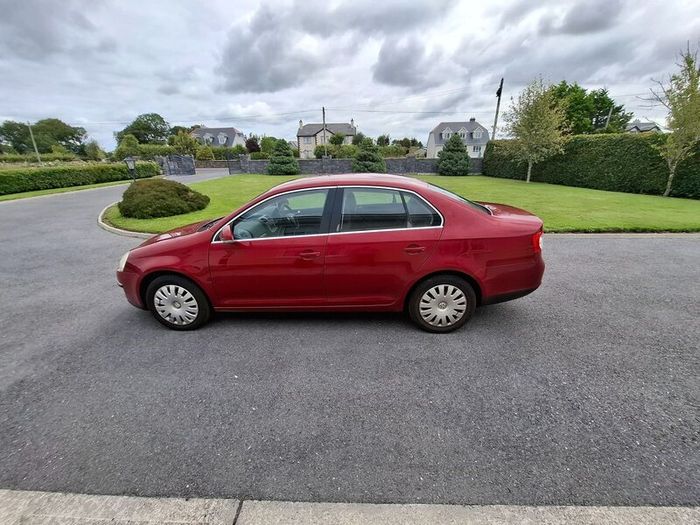 Volkswagen Jetta 2007. 1.6 Petrol. Comfortline