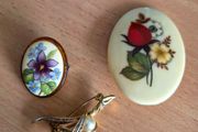 Vintage Brooch Lot