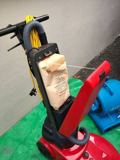 Floor high speed buffer