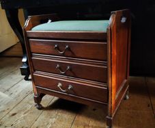 Antique Edwardian mahogany piano stool