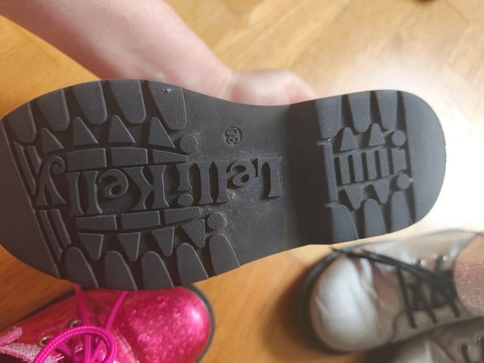 girls boots