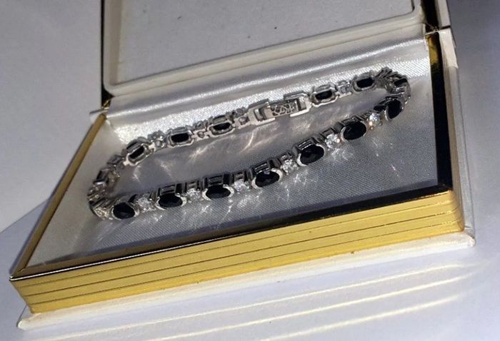 Vintage Sterling Silver Gemset Line Bracelet