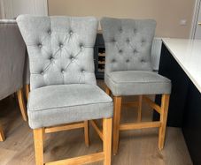 2X Kitchen Stools