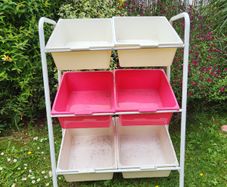 Storage unit