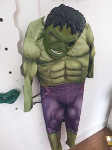 the Hulk halloween costume 7-8 plus mask Marvel