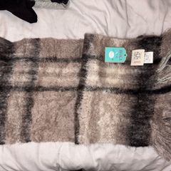 avoca scarf