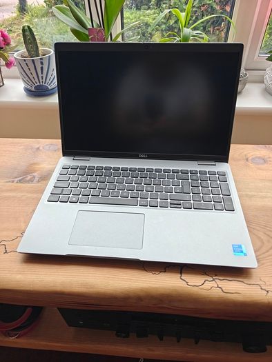 Dell Precision 3560 Laptop | i7 vPro | 16GB | 15.6" FHD | 512GB | NVidia 2GB | Win11