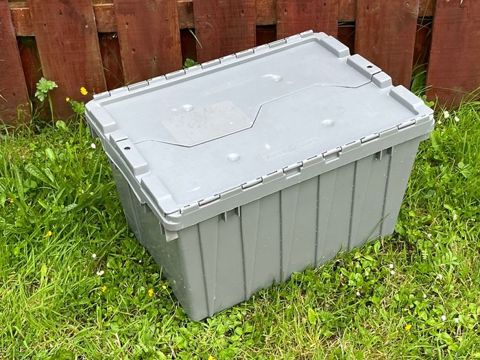 Storage box with lid