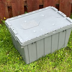 Storage box with lid
