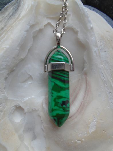 Pendant/Pendulum, Jewellery. Stainless steel chain, free post, Necklace.