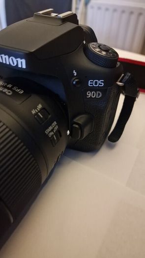Canon Eos 90D