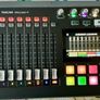 Tascam Mixcast 4 + 2 Rode Podmics Image 4