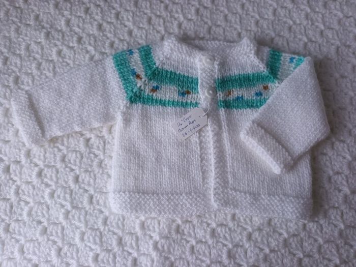 Hand Knit: Premature Baby Cardigans: 3.5-5.5 lbs