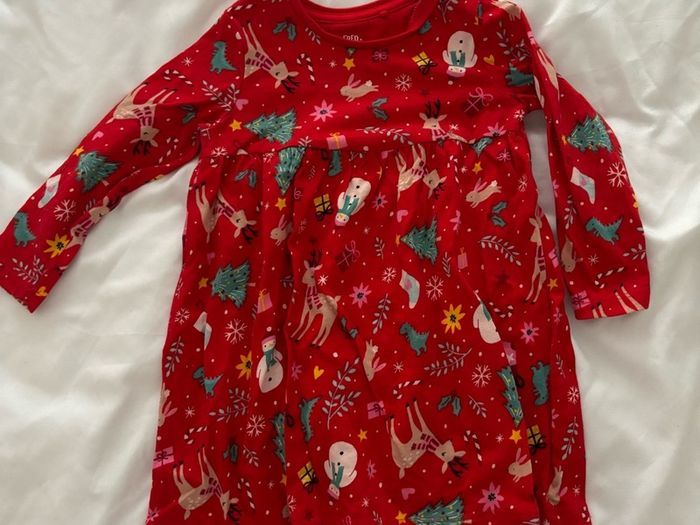 Girls/unisex Christmas clothes age 6-9 months