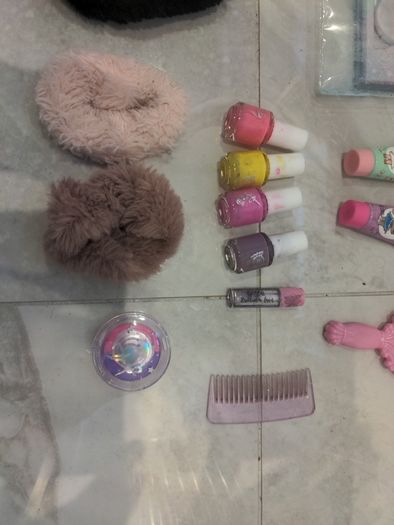 Girly bits and pieces