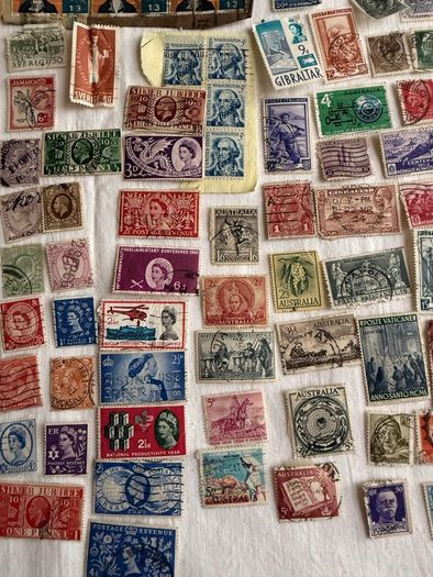 World stamp collection from 1933 onwards including a first day cover from The Vatican 1963