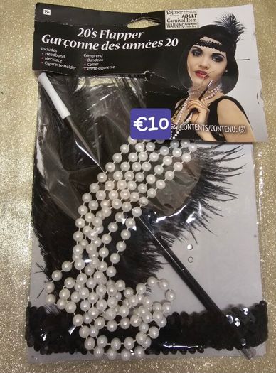 Halloween wigs and accessories