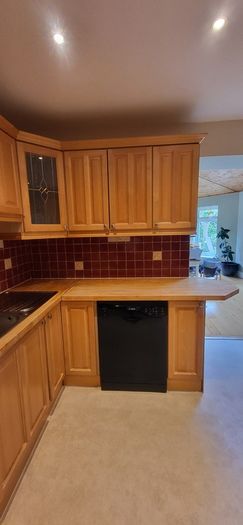Full Solid Wood Kitchen Appliances Included