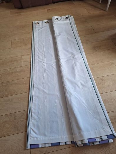 Bedroom curtans