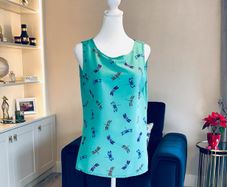 Ladies sleeveless Top from Dunnes Stores. UK 12 / EU 40cm