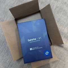 Crypto Hardware Wallet  SafePal X1