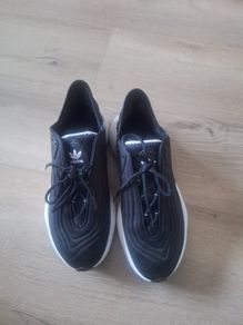 Adidas originals size 11