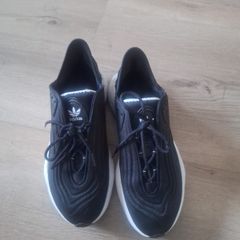 Adidas originals size 11