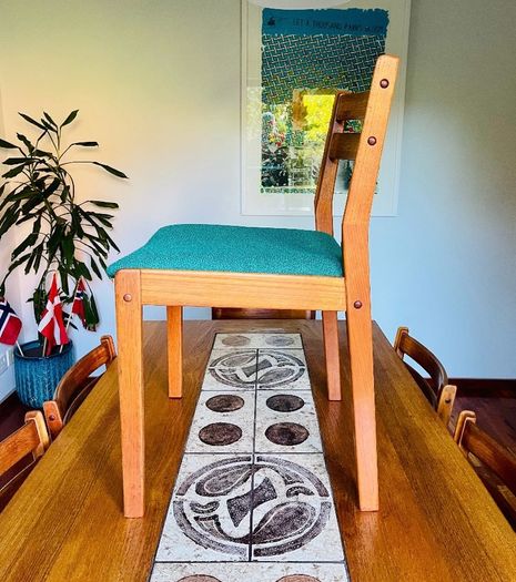 MCM Danish teak table & 6 chairs Johannes Andersen/Ansager Mobelfabrik