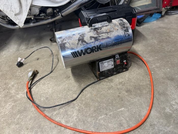 Gas heater for garage