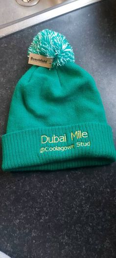 Horse racing stud hat Dubai mile ,,unwanted gift never used ,buyer collects or pays postage thank you, sold as is