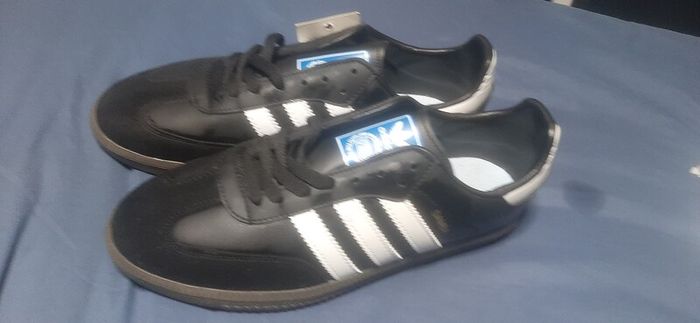 Adidas Samba size 8